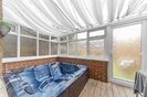 Properties for sale in Cable Street - E1W 3DR view7