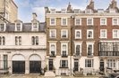 Properties for sale in Chapel Street - SW1X 7BY view1