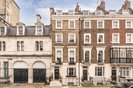 Properties for sale in Chapel Street - SW1X 7BY view1