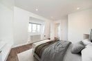 Properties for sale in Colney Hatch Lane - N10 1EA view4