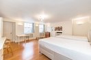 Properties for sale in Doughty Street - WC1N 2LW view6