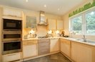 Properties for sale in Etchingham Park Road - N3 2DW view3