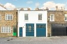 Properties for sale in Great Cumberland Mews - W1H 7DZ view1
