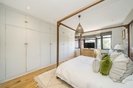 Properties for sale in Hendon Lane - N3 3PS view4