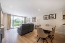Properties for sale in Jubilee Gardens - KT13 9JN view3