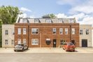 Properties for sale in Jubilee Gardens - KT13 9JN view1