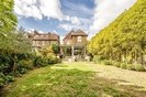 Properties for sale in Kingston Lane - TW11 9HL view9