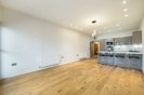 Properties sold in Parkhurst Road - N11 3EL view5