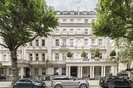 Properties for sale in Queen's Gate - SW7 5EH view1