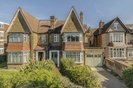 Properties for sale in Ravensbourne Park - SE6 4XZ view1