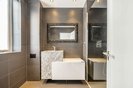 Properties for sale in Tedworth Square - SW3 4DY view8