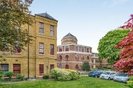 Properties for sale in West Park Road - UB2 4AF view1