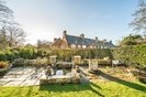 Properties sold in Willifield Way - NW11 7XU view2