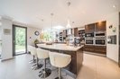 Properties to let in Albion Road - KT2 7BZ view3