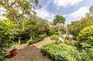 Properties let in Alexandra Park Road - N10 2DG view18