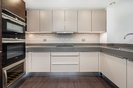 Properties to let in Alie Street - E1 8QD view6