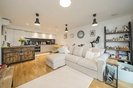 Properties to let in Baltic Avenue - TW8 0FU view2