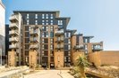 Properties to let in Baltic Avenue - TW8 0FU view1