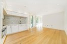 Properties to let in Barnsbury Square - N1 1JL view2