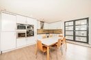 Properties let in Bateman's Row - EC2A 3HH view4