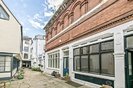 Properties let in Borough High Street - SE1 1XN view1