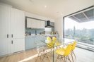 Properties to let in Brent Way - TW8 8GR view4