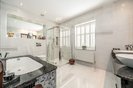 Properties to let in Campden Hill Square - W8 7JR view8