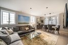 Properties to let in Campden Hill Square - W8 7JR view2