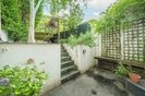 Properties let in Castlebar Road - W5 2DP view6