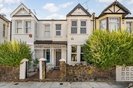 Properties to let in Chambers Gardens - N2 9AL view1