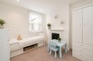 Properties to let in Chambers Gardens - N2 9AL view9