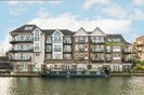 Properties to let in Durham Wharf Drive - TW8 8HR view1