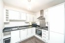 Properties to let in Ealing Road - TW8 0GL view3