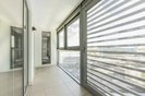 Properties to let in Ealing Road - TW8 0GN view5