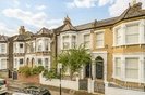 Properties to let in Elms Crescent - SW4 8QT view1