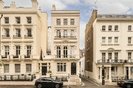 Properties to let in Ennismore Gardens - SW7 1NH view17