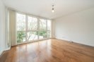 Properties let in Fairlawns - TW1 2JY view5
