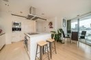 Properties let in Fairmont Avenue - E14 9PX view4