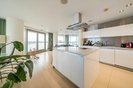 Properties let in Fairmont Avenue - E14 9PX view2