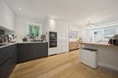 Properties to let in Finchley Road - NW11 7NP view5