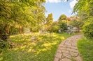 Properties to let in Finchley Road - NW3 7AA view7