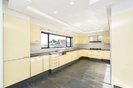 Properties to let in Forestdale - N14 7DY view4