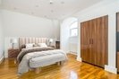 Properties to let in Gloucester Square - W2 2TD view8