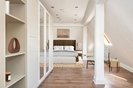 Properties to let in Gloucester Square - W2 2TD view9