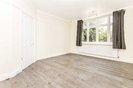 Properties to let in Golden Manor - W7 3EG view7