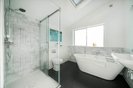 Properties let in Graham Road - E8 1BZ view12