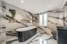 Properties to let in Grayling Road - N16 0BT view4