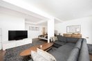 Properties to let in Great West Road - TW8 0HE view5