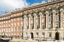 Properties to let in Grosvenor Square - W1K 6LB view9