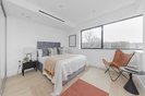 Properties to let in Gulliver Place - N10 3HF view8